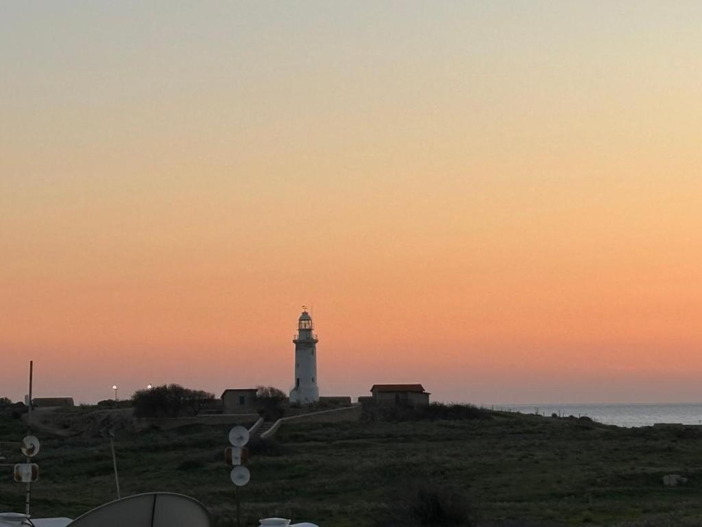 Venus Lighthouse 2B, Sea-View, Paphos Center Apartment ภายนอก รูปภาพ