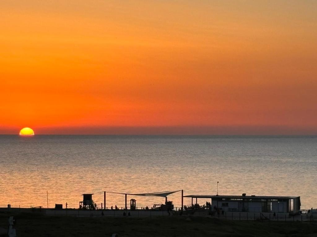 Venus Lighthouse 2B, Sea-View, Paphos Center Apartment ภายนอก รูปภาพ